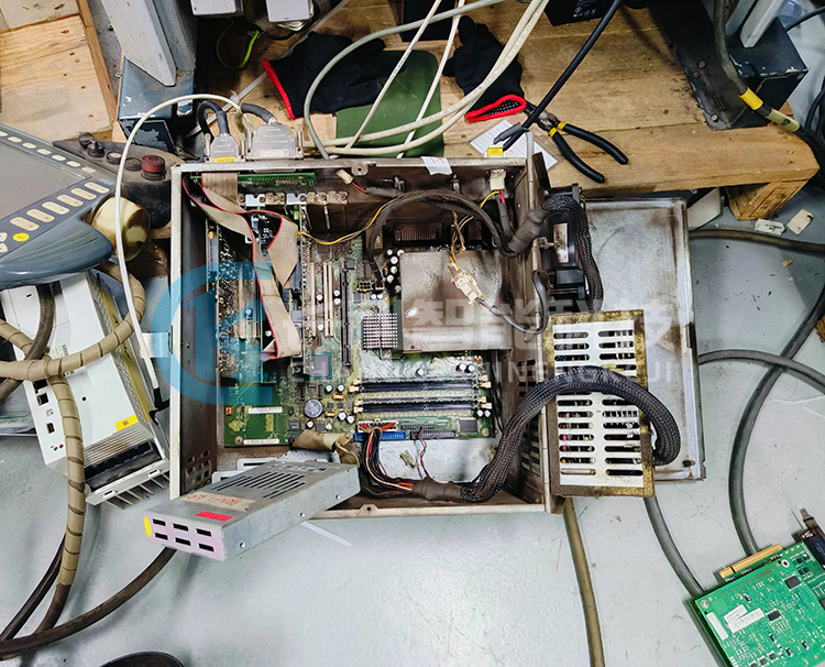 庫(kù)卡機(jī)器人C2老款主機(jī)拆機(jī)檢測(cè)維修 庫(kù)卡機(jī)器人C2老款主機(jī)拆機(jī)檢測(cè)維修