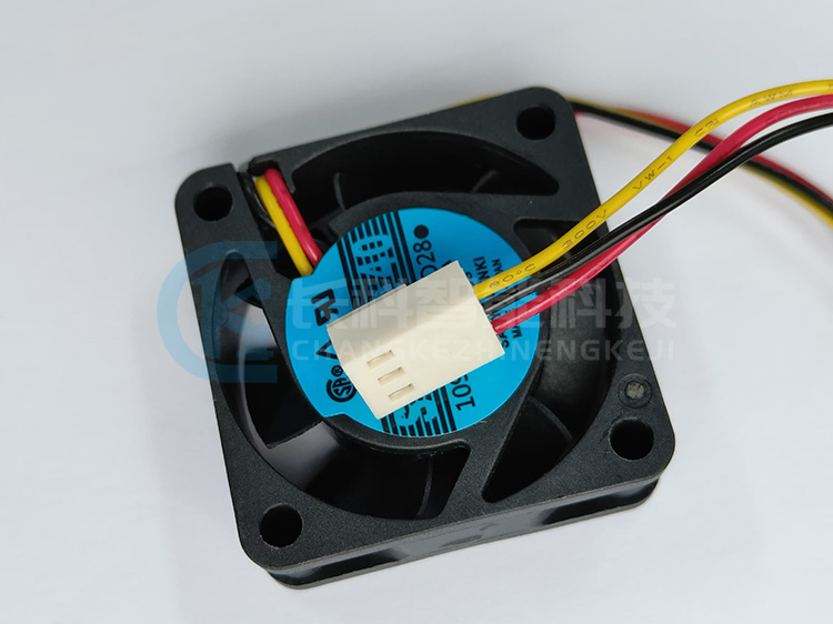 三洋SanAce40小風(fēng)扇109P0424H7D28 三洋SanAce40小風(fēng)扇109P0424H7D28